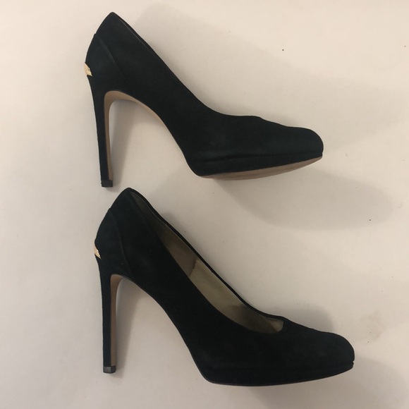 Michael Kors 6.5 High Heels Platform Black Suede Gold detail Excellent Condition - Picture 3 of 10